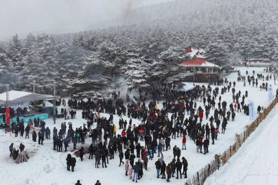 Keyfalan Yaylası kış şenliklerinde renkli görüntüler